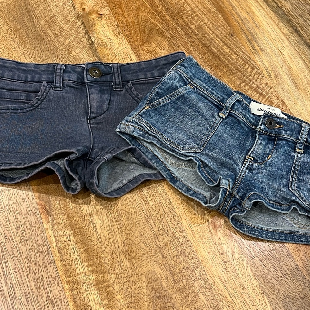 O'Neill Girls Denim and Navy Blue Shorts Set